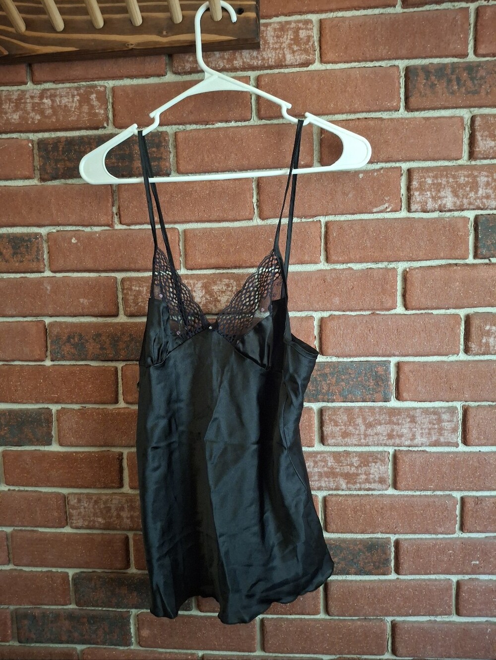 Ahu Lingerie top spaghetti straps size medium